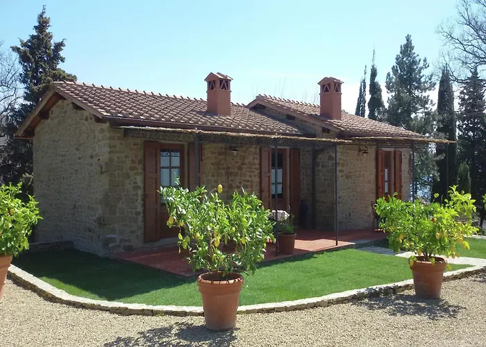 Detached Villa For 6-Pers With Outdoor Swimming Pool
